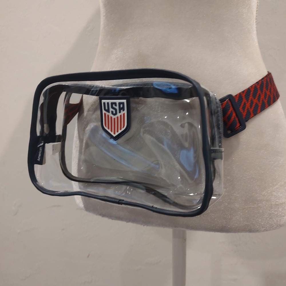 Team USA Soccer American Airlines FIFA World Cup Fanny Pack Formia Adjustable